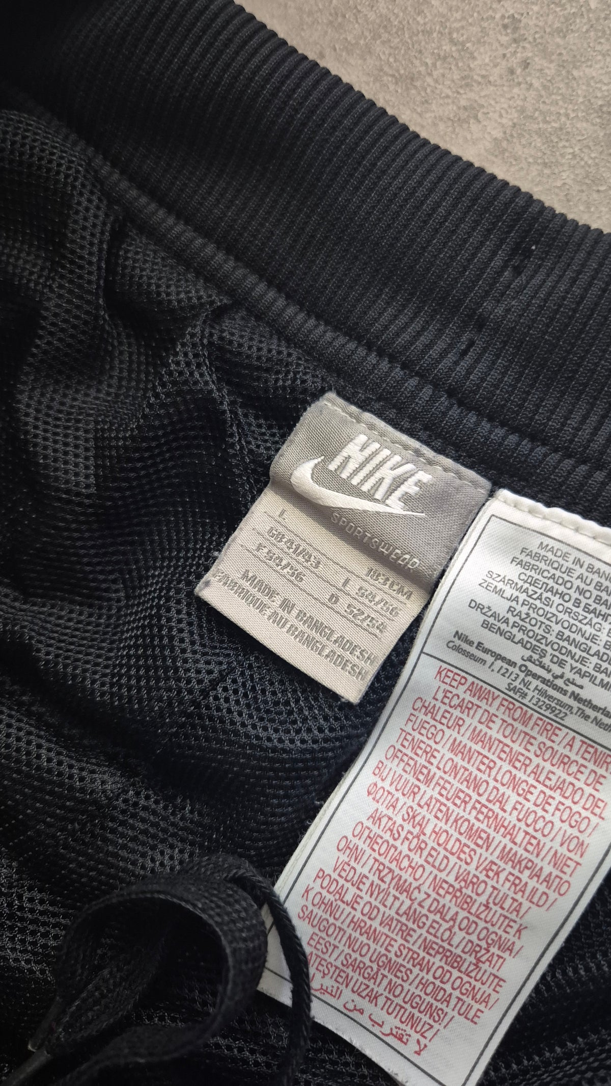 Nike Tracksuit (L)