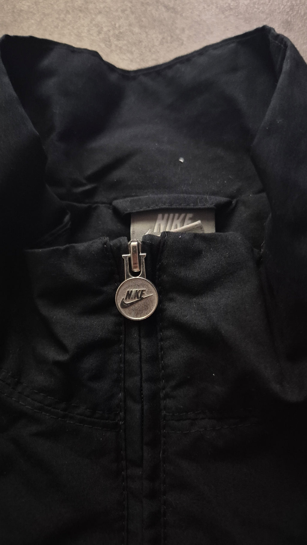 Nike Tracksuit (L)